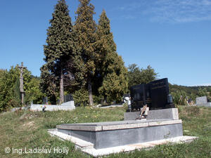 Hřbitov, Rusava