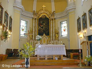 Bělotín, Farní kostel sv. Jiří