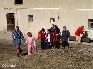 Tantra NATARAJ Skalka u Doks, úvodní tantra víkend s Johnem Hawkenem 21.-23.3.2003