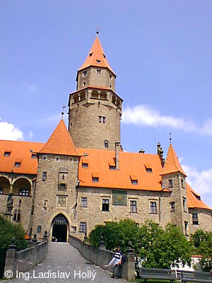 Hrad Bouzov