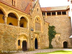 Hrad Bouzov