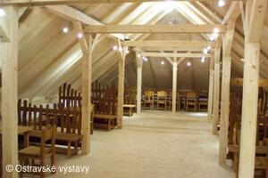 Slezskoostravský hrad, Ešler bar, interiér, posezení celé