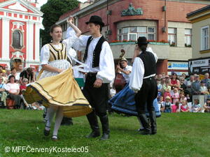 Mezinárodní folklorní festival Červený Kostelec