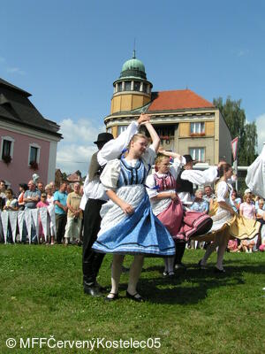 Mezinárodní folklorní festival Červený Kostelec