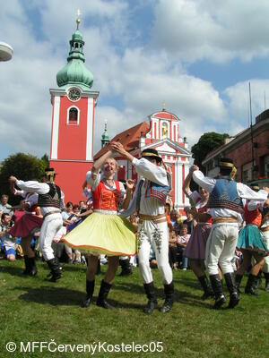 Mezinárodní folklorní festival Červený Kostelec