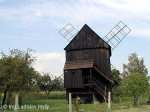 Skalička, Větrný mlýn