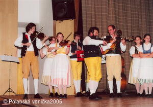 Folklorní festival Polabská Vonička