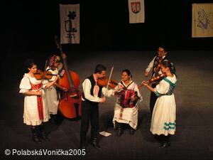 Folklorní festival Polabská Vonička