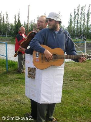kácení máje