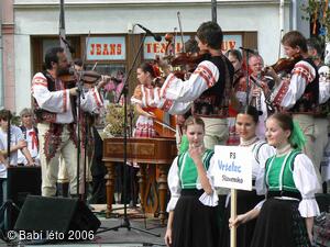 Mezinárodní folklorní festival Babí léto