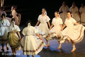 Púčik, folklorní soubor