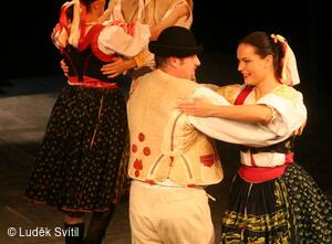 Púčik, folklorní soubor
