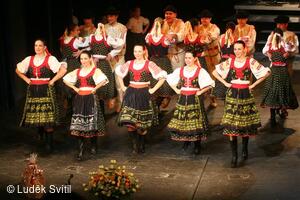 Púčik, folklorní soubor