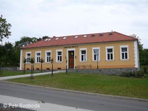 Místní knihovna Lučice