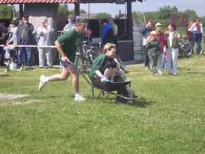 VIII. ročník Her bez venkovských hranic - Petřvald 10.6.2006