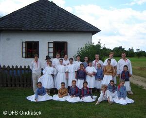 Ondrášek, dětský folklorní soubor