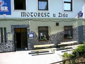 Motorest U žida