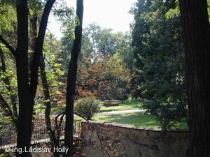 Tovačov, Zámek - zámecký park