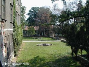 Tovačov, Zámek - zámecký park