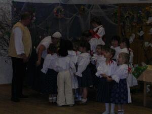 Dětský folklórní soubor Javorníček