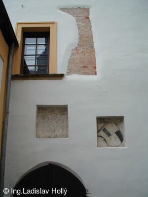 Tovačov, Zámek - vnitřní nádvoří