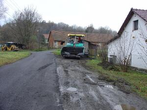 Oprava místní komunikace - Rychaltice u bytovky