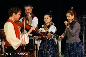 Ondrášek, dětský folklorní soubor