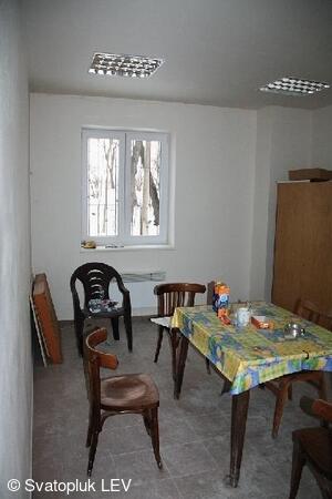 Přestavba fotbalových kabin