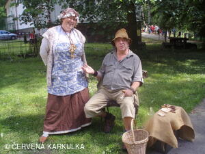 Medobraní s dětským dnem u Perníkové chaloupky 2011
